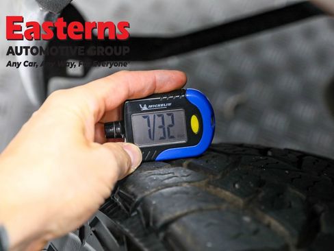 Used 2016 Chevrolet Express 2500 image 26