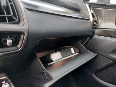 Used 2021 Kia Sorento S image 23