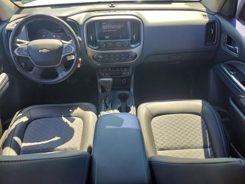 Used 2019 Chevrolet Colorado Z71 image 2