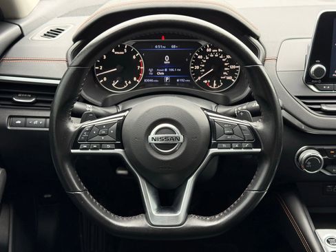 Used 2021 Nissan Altima 2.5 SR w/ SR Premium Package AWD/4WD image 31