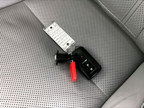 Used 2018 Lexus RX 350L FWD w/ Premium Package image 10