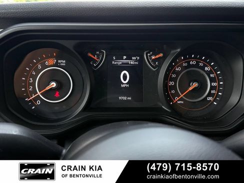 Used 2025 Jeep Wrangler Sport AWD/4WD image 14