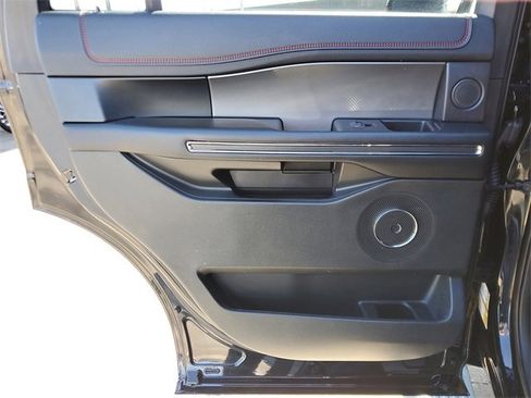 Used 2020 Ford Expedition Limited w/ Equipment Group 303A image 15