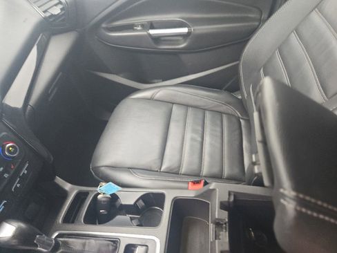Used 2017 Ford Escape Titanium FWD image 23