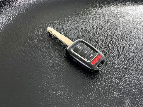Used 2016 Honda Accord Sport image 31