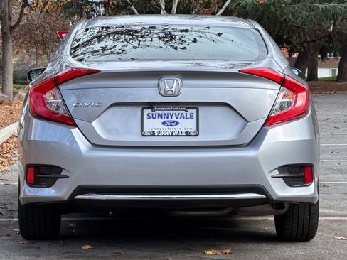 Used 2020 Honda Civic LX image 5