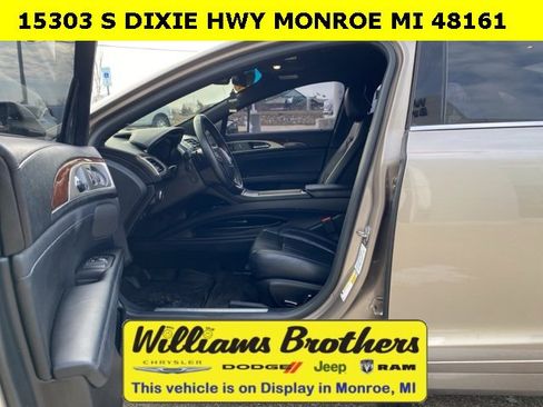 Used 2018 Lincoln MKZ Reserve w/ Climate Package image 13