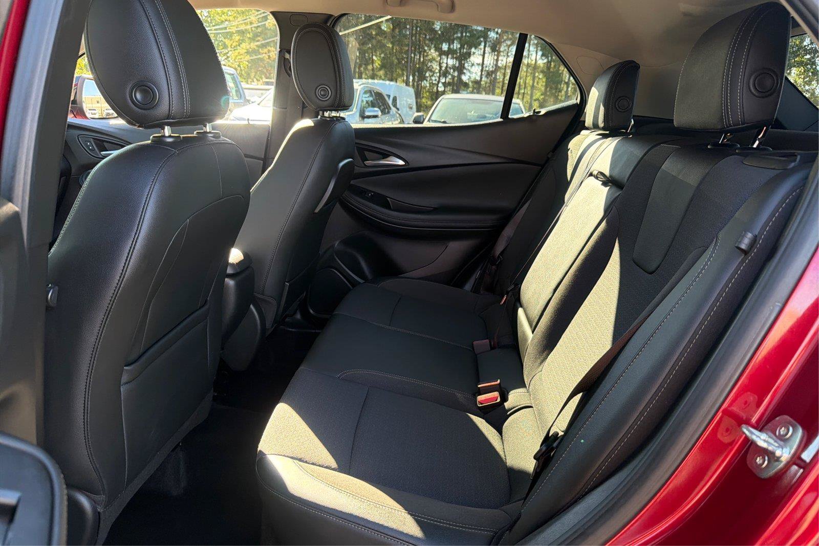 Used 2021 Buick Encore GX Select w/ Sport Touring Package AWD/4WD image 11