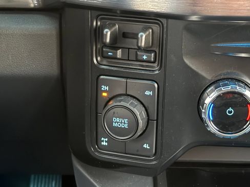 Used 2025 Ford F350 Lariat w/ Chrome Package AWD/4WD image 23