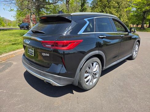 Used 2019 INFINITI QX50 Luxe w/ Navigation Package AWD/4WD image 6
