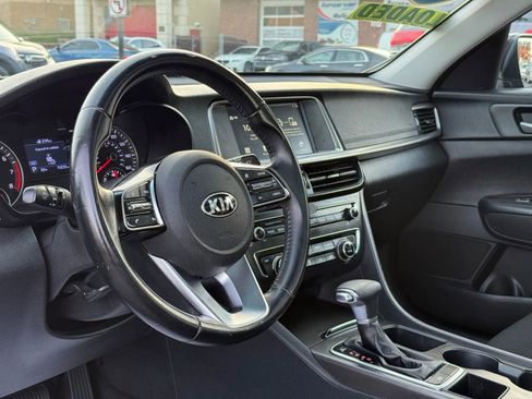 Used 2019 Kia Optima S w/ S Panoramic Sunroof Package image 19