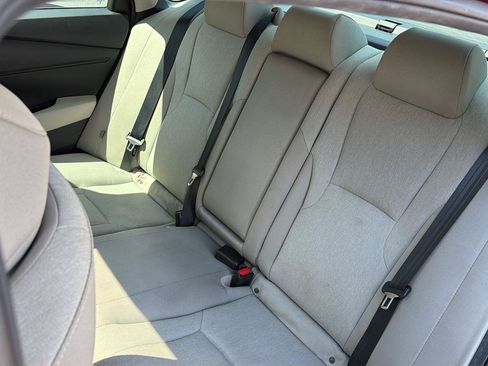 Used 2024 Honda Accord EX image 31