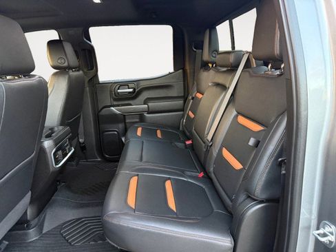 Used 2021 GMC Sierra 1500 AT4 w/ AT4 Premium Package image 14