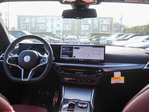 New 2026 BMW 330i Sedan w/ M Sport Package image 12