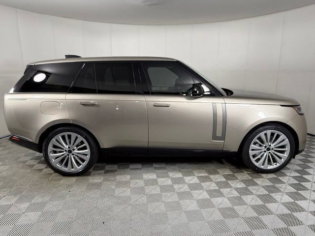 New 2026 Land Rover Range Rover SE AWD/4WD image 9