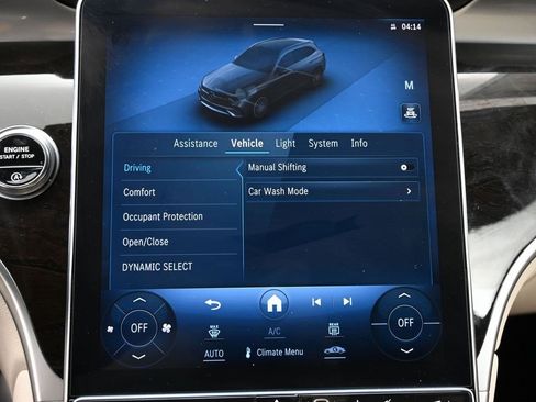 Used 2023 Mercedes-Benz GLC 300 image 23