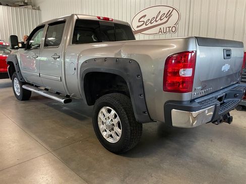 Used 2012 Chevrolet Silverado 2500 LTZ w/ LTZ Plus Package AWD/4WD image 3