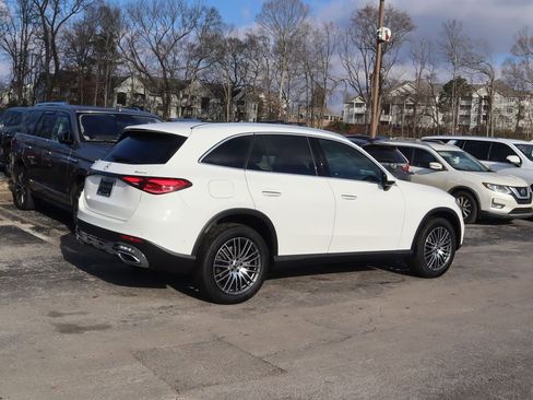 New 2026 Mercedes-Benz GLC 300 4MATIC image 3