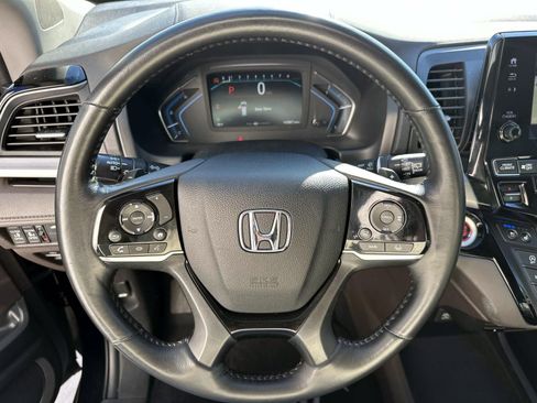 Used 2019 Honda Odyssey Elite image 16