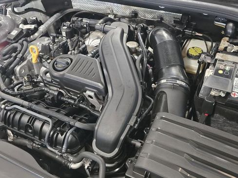 Used 2024 Volkswagen Jetta Sport FWD image 7