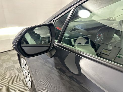 Used 2025 Toyota Corolla LE image 10