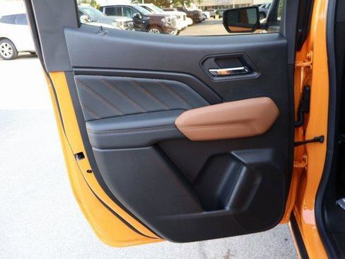 New 2026 GMC Canyon AT4 w/ AT4 Premium Package image 14