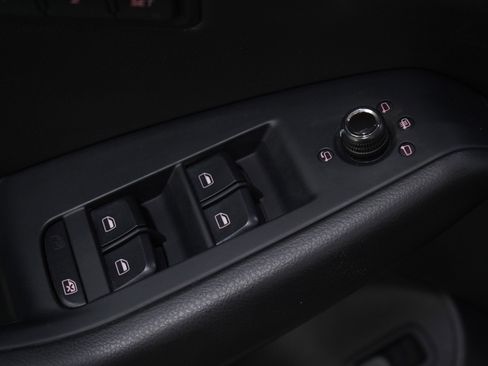 Used 2011 Audi Q5 2.0T Premium Plus image 22