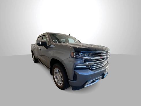 Used 2019 Chevrolet Silverado 1500 High Country image 2