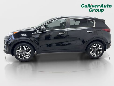 Used 2020 Kia Sportage EX image 3