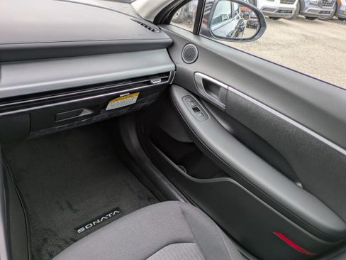 New 2026 Hyundai Sonata SE FWD image 15