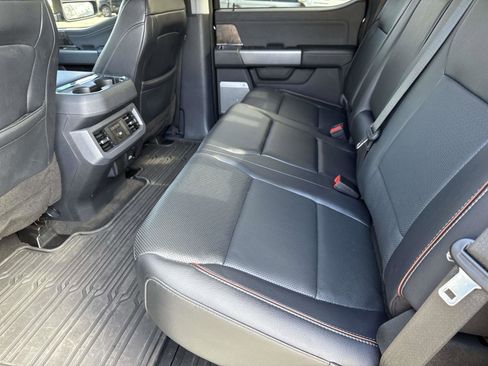 Used 2024 Ford F250 Lariat w/ Lariat Ultimate Package image 11