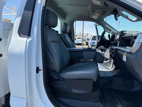 New 2026 Ford F250 XL w/ XL Chrome Package AWD/4WD image 23