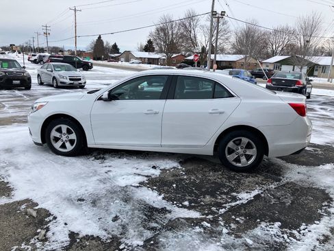 Used 2016 Chevrolet Malibu LT image 6