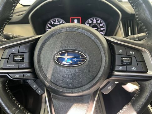 Used 2022 Subaru Outback Limited w/ Popular Package #2 image 18