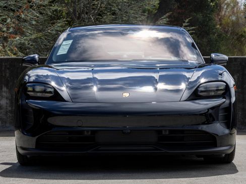 Used 2023 Porsche Taycan GTS w/ Premium Package (P6U) image 8