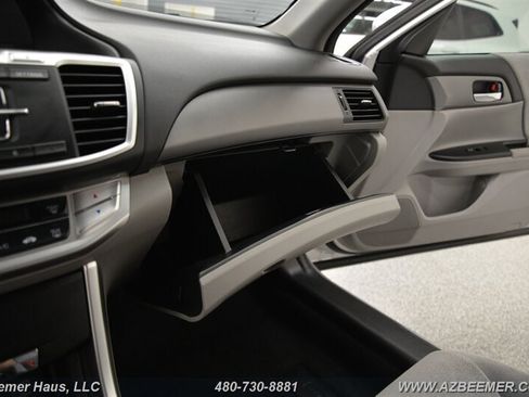 Used 2013 Honda Accord LX image 34