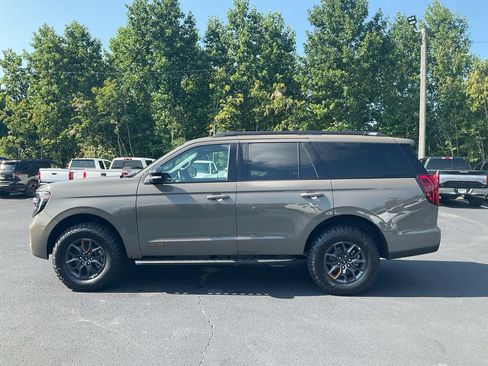New 2027 Ford Expedition Tremor w/ Driver's Package AWD/4WD image 8