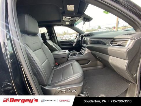 Certified 2023 GMC Yukon XL Denali image 32