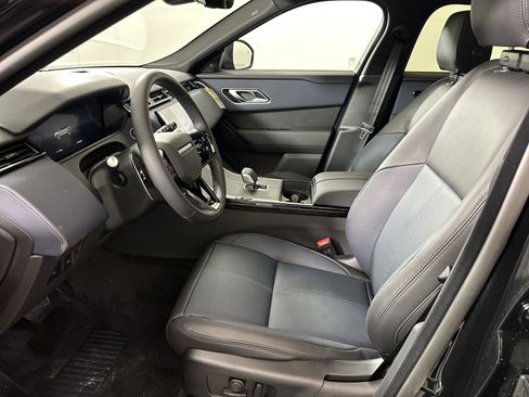 Used 2026 Land Rover Range Rover Velar S AWD/4WD image 4