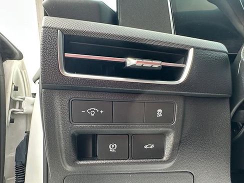 Used 2025 Hyundai Sonata SEL image 18