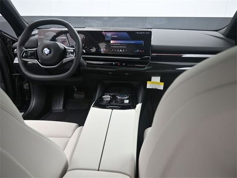 New 2025 BMW 530i w/ Premium Package image 24