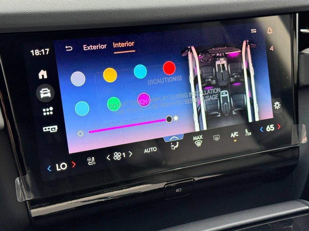 New 2027 Lincoln Navigator Premiere AWD/4WD image 20