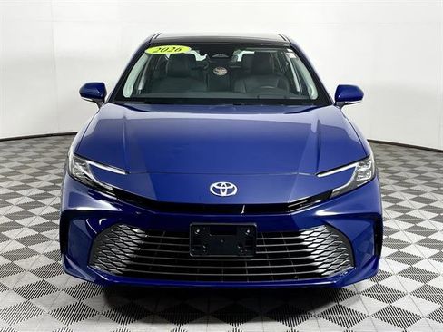 Used 2026 Toyota Camry XLE image 2