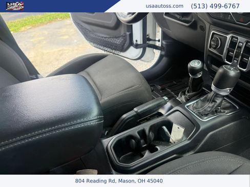 Used 2020 Jeep Wrangler Unlimited Sahara AWD/4WD image 26