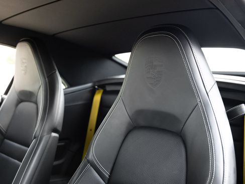Certified 2022 Porsche 911 Carrera S RWD image 25