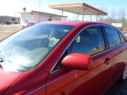 Used 2009 Toyota Camry XLE image 11