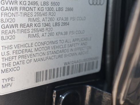 New 2025 Audi Q5 Premium Plus AWD/4WD image 28