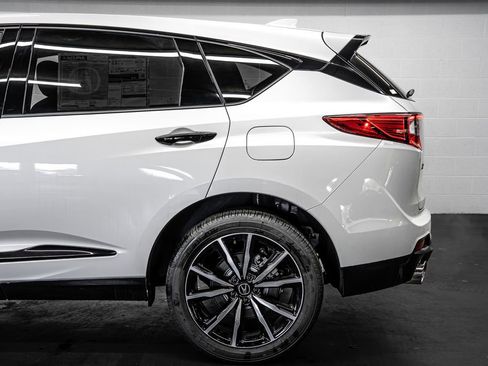 New 2025 Acura RDX AWD w/ A-Spec & Advance Pkg image 13