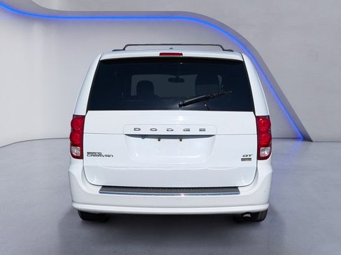 Used 2017 Dodge Grand Caravan GT image 8