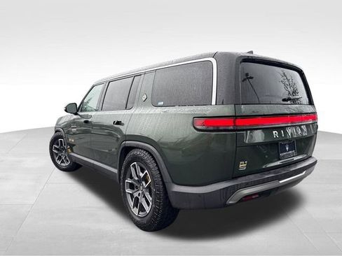 Used 2023 Rivian R1S Adventure image 6